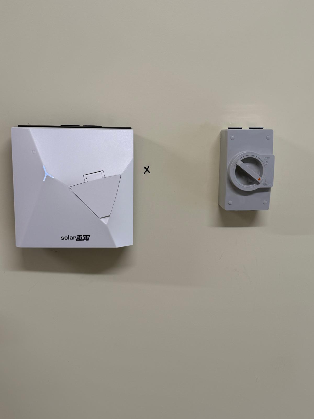 SolarEdge Inverter and Isolator Switch